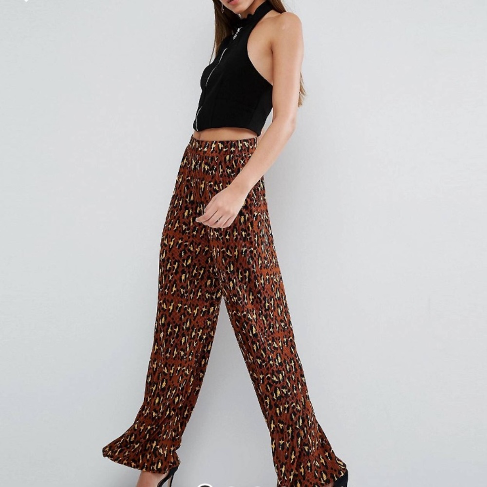LEOPARD PANTS! 🐯 pleated wide leg pant brown